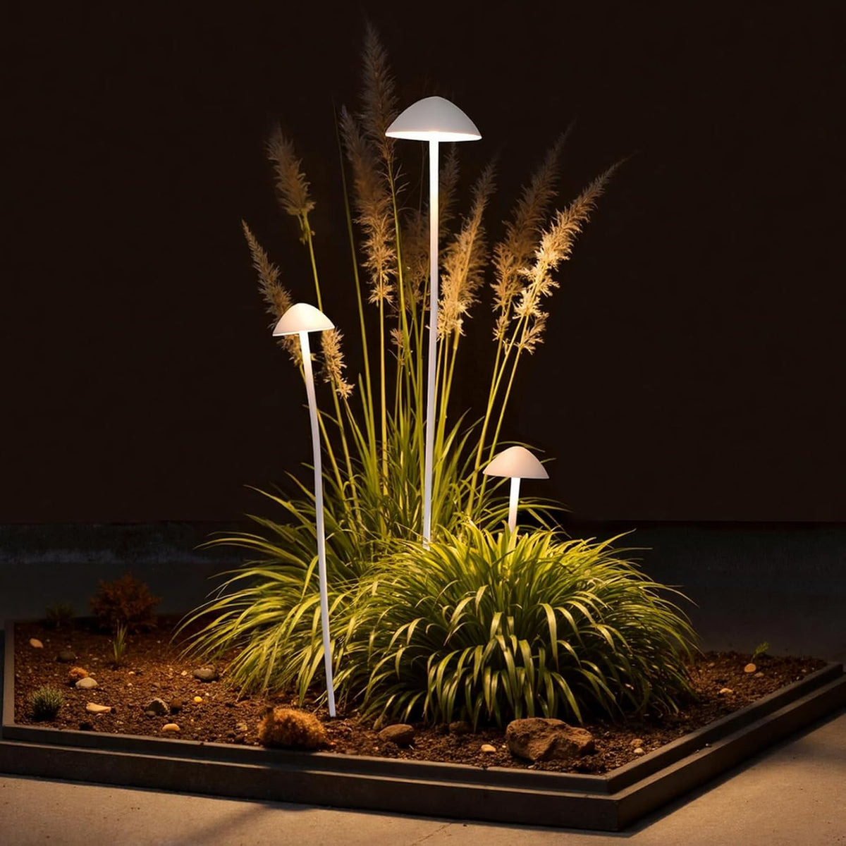 Outdoor Landscape Lighting LED 12V Low Voltage ALP70 DC24V Set of 3 White Mushroom Aluminum 3000K Warm White Integrated LED Low Voltage Path Light with Transformer Included